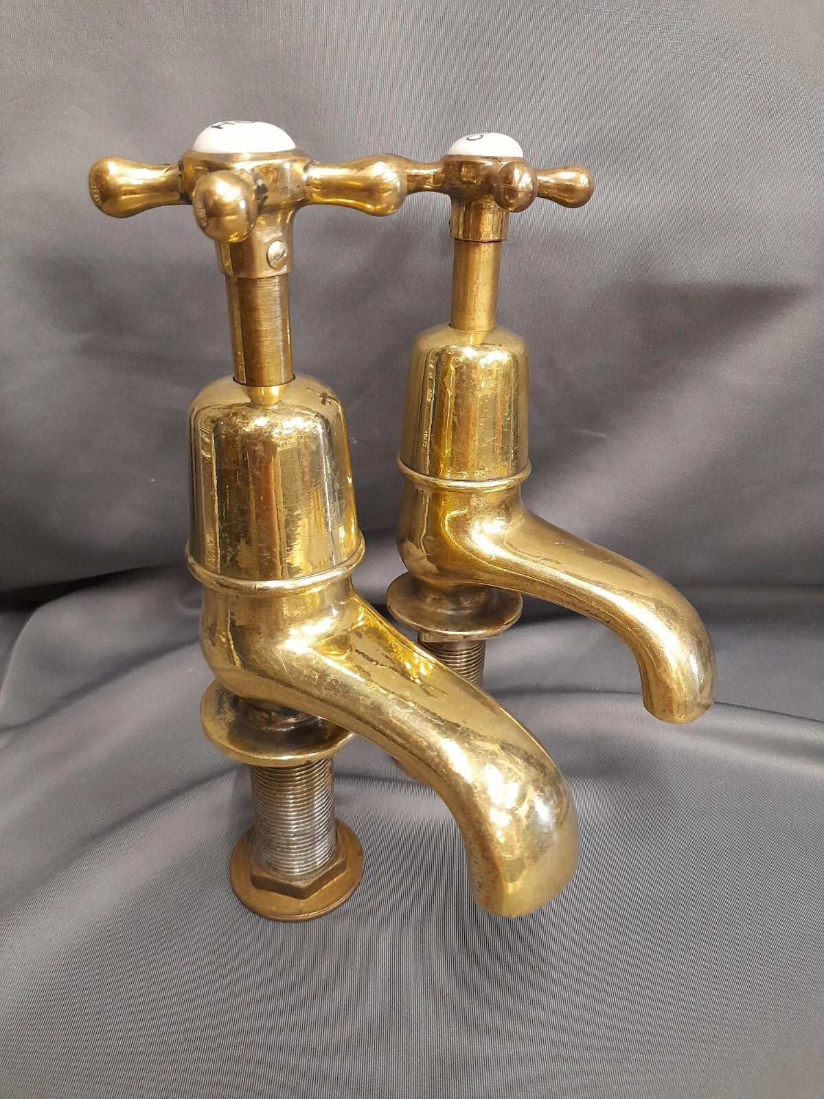 Brass Bath Taps Long 9 cm Reach Spout Fully Refurbished Stunning Old Bath Taps