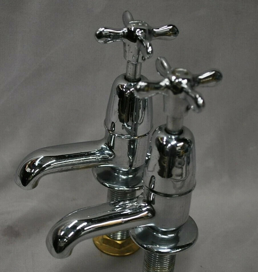 Chrome Retro Bathroom Basin Taps, Reclaimed & Fully Refurbished Taps 7 cm Spout