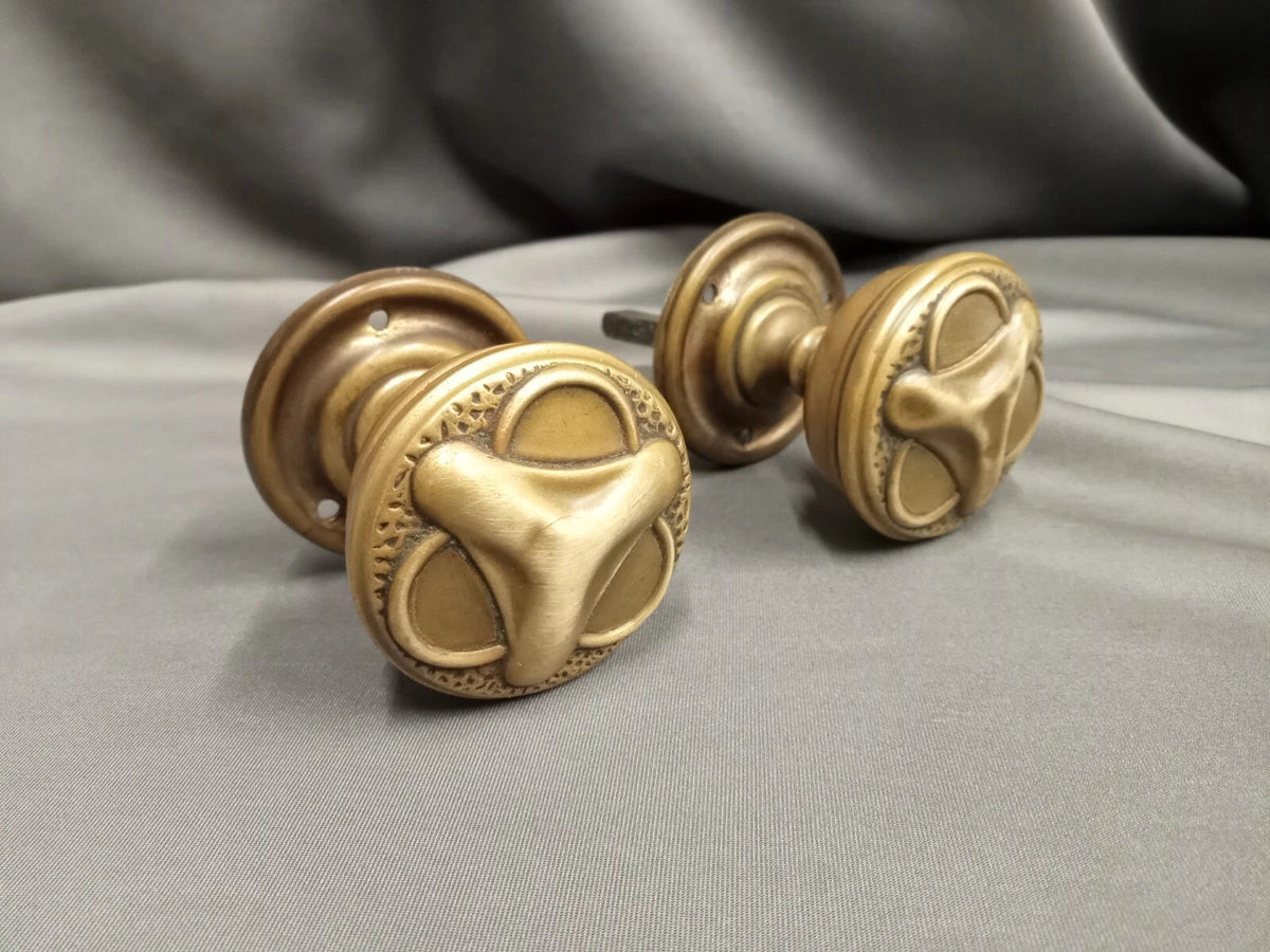 Stunning Brass Ornate Vintage Reclaimed Door Knobs / Pulls