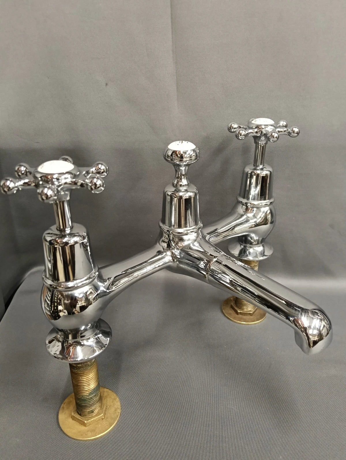 Burlington Bridge Basin Mixer, Super Quality, Reclaimed, Reconditioned