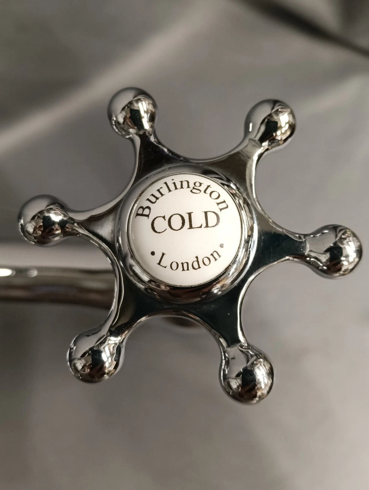 Burlington Bridge Basin Mixer, Super Quality, Reclaimed, Reconditioned