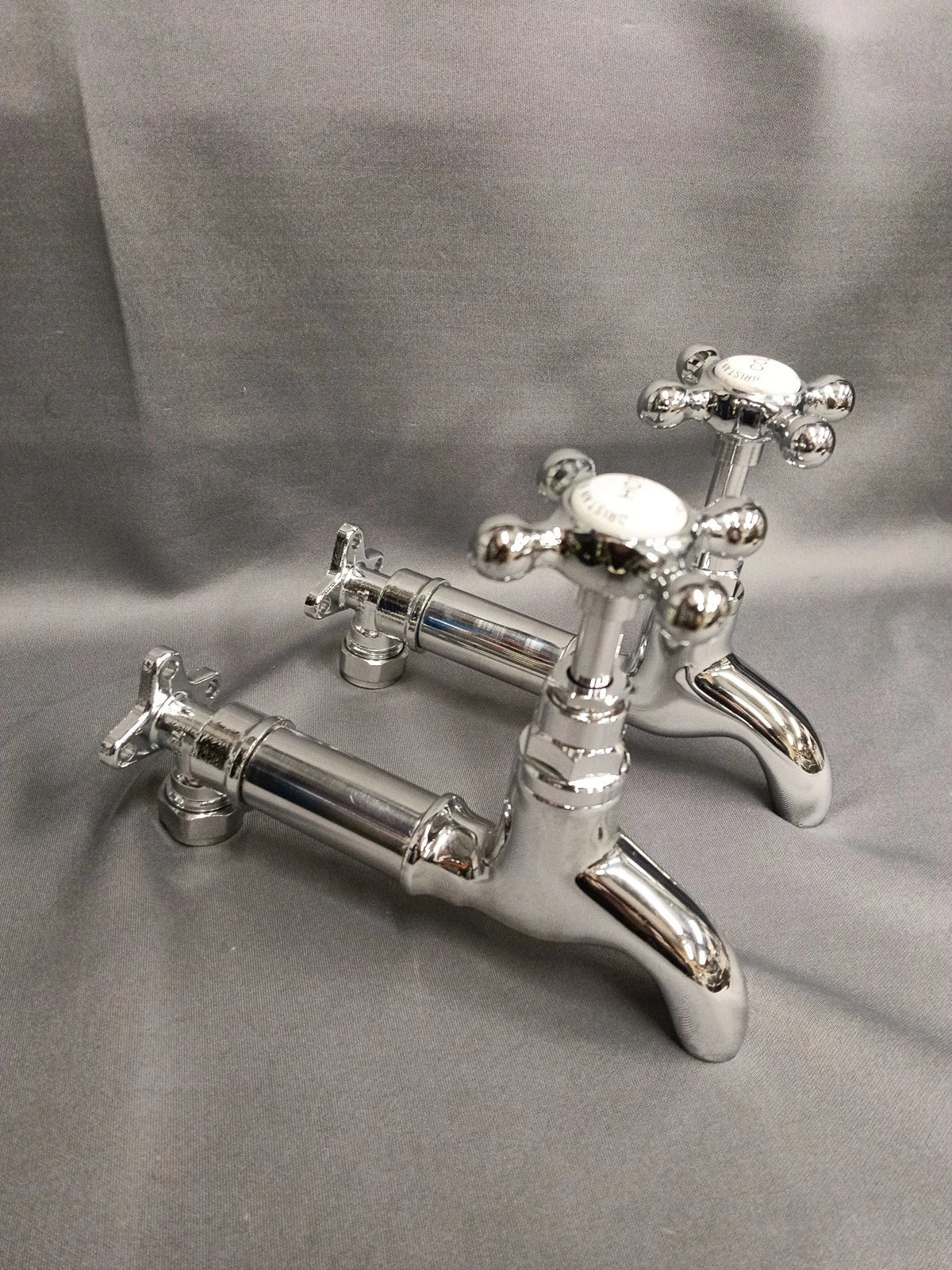 Chrome Wall Mounted Kitchen Taps Ideal 4 Belfast Sink, Reconditioned 17 cm Spout