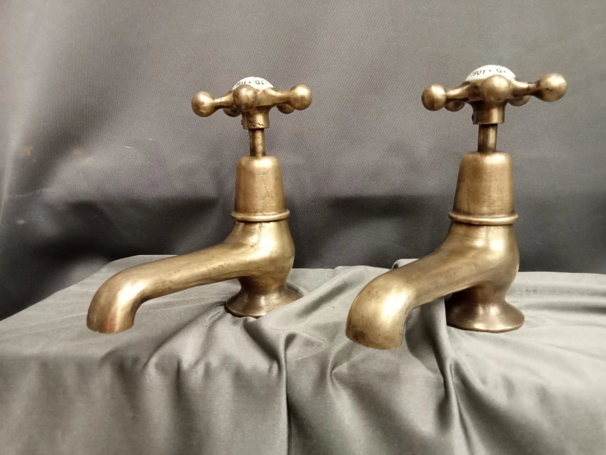 Basin Taps Patina Brass Bathroom Basin Taps Reclaimed Refurbed 10 cm Spout D1