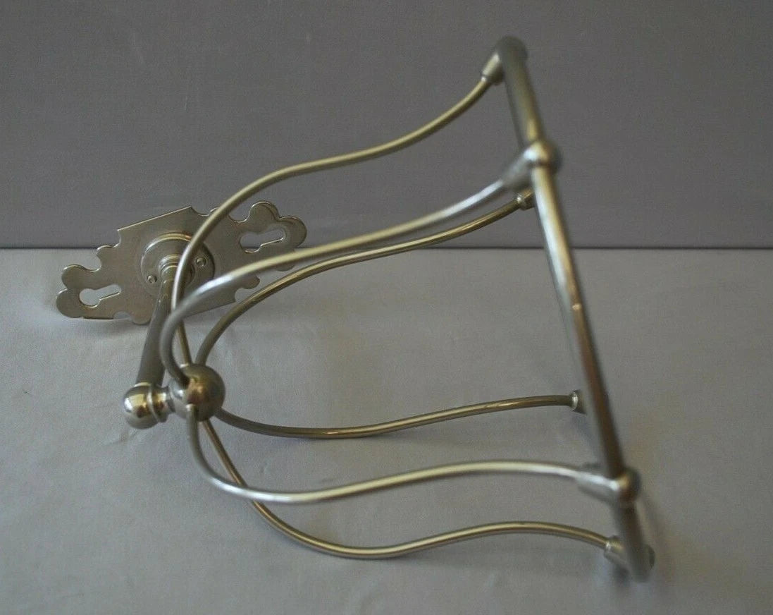 Beautiful Nickel Finished Natural Sponge Holder  Ideal Bathroom or En Suite