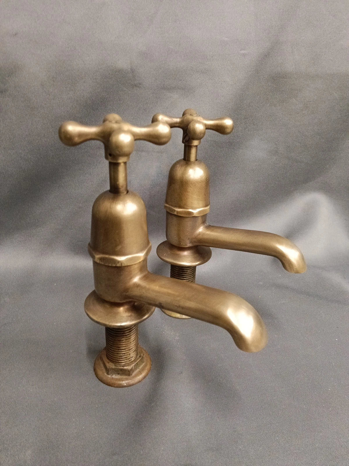 Aged Brass Bathroom Basin Taps Reclaimed & Reconditioned 8.5 cm Spout D4
