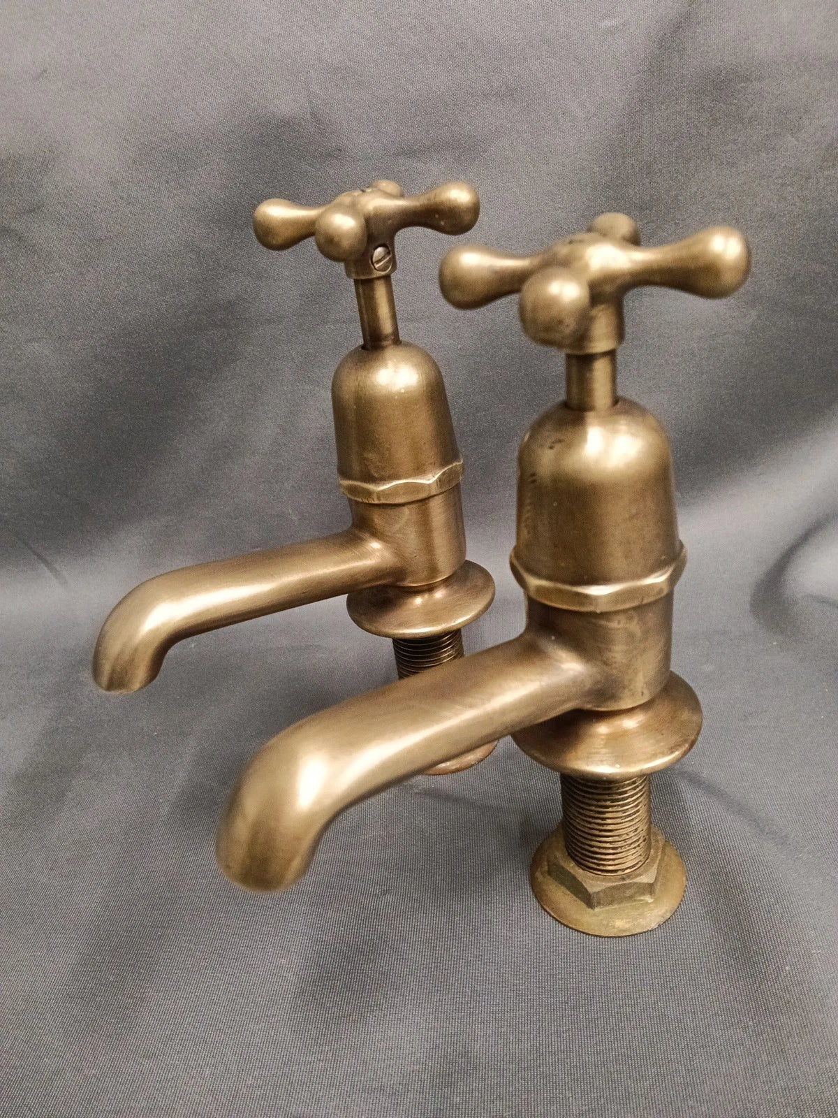 Aged Brass Bathroom Basin Taps Reclaimed & Reconditioned 8.5 cm Spout D4