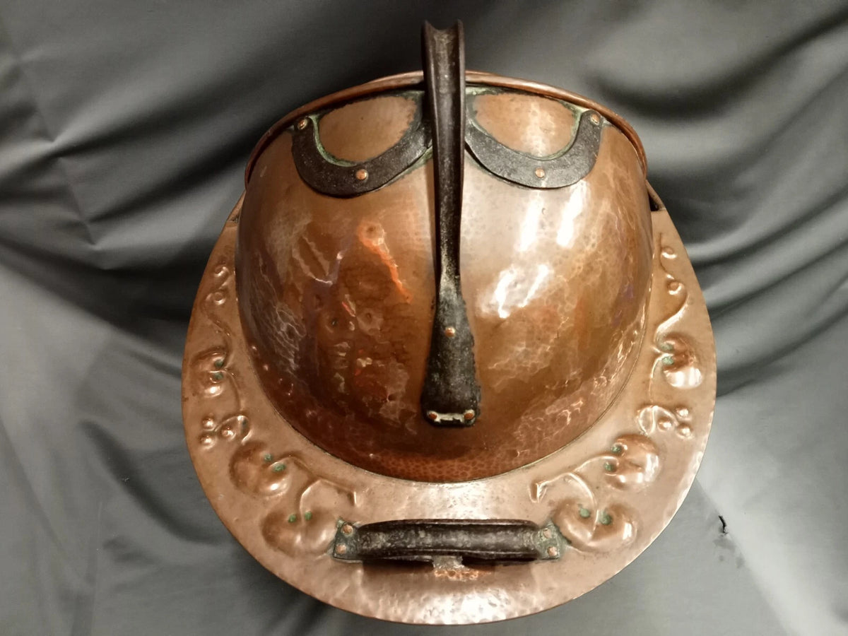 Large Antique Copper Coal Scuttle Arts and Crafts