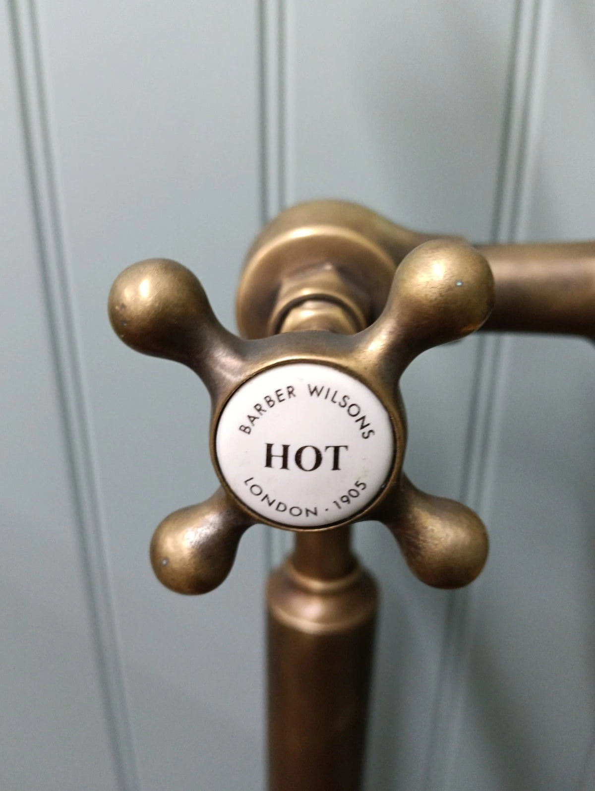BARBER WILSONS AGED BRASS BATH SHOWER MIXER TAPS FREESTANDING RECONDITIONED