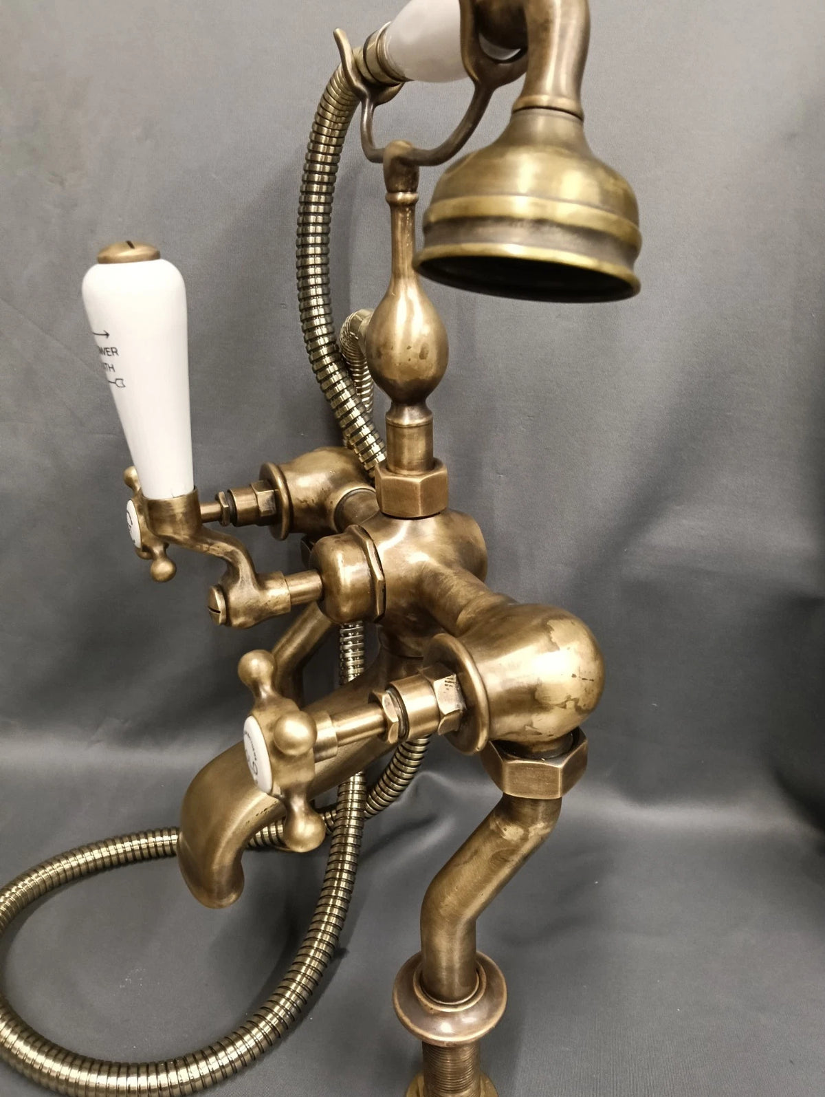 ASTON MATTHEWS AGED BRASS BATH SHOWER MIXER TAP RECLAIMED RECONDITIONED