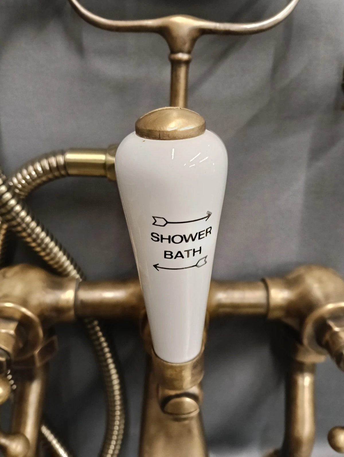 ASTON MATTHEWS AGED BRASS BATH SHOWER MIXER TAP RECLAIMED RECONDITIONED