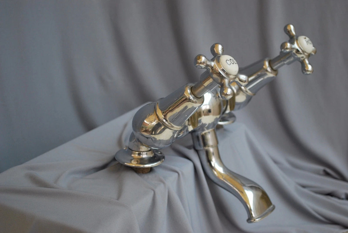 Chrome Retro Bath Filler Taps Large Taps Reclaimed /Refurbed, Deck Mounted Taps