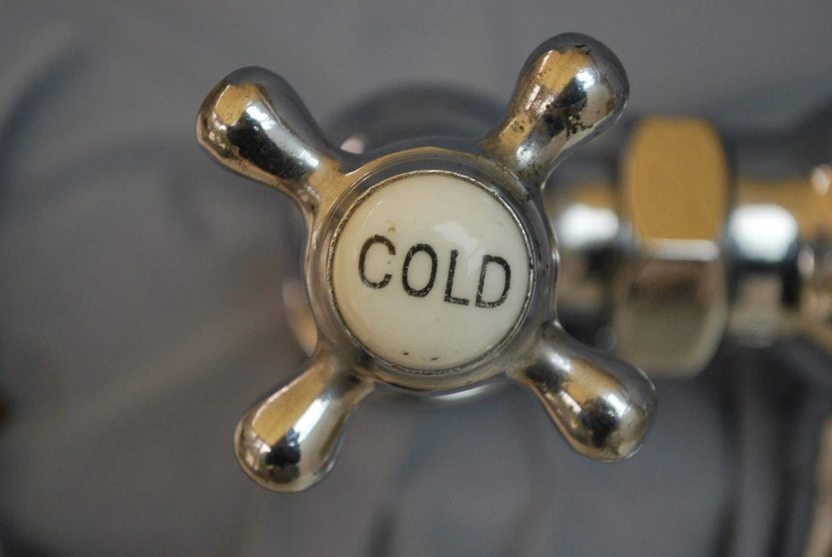 Chrome Retro Bath Filler Taps Large Taps Reclaimed /Refurbed, Deck Mounted Taps