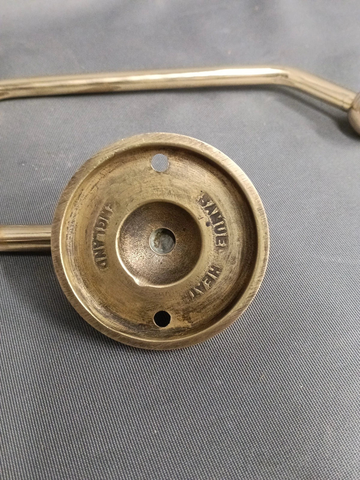 Samuel Heath Curzon Brass Toilet Roll Holder