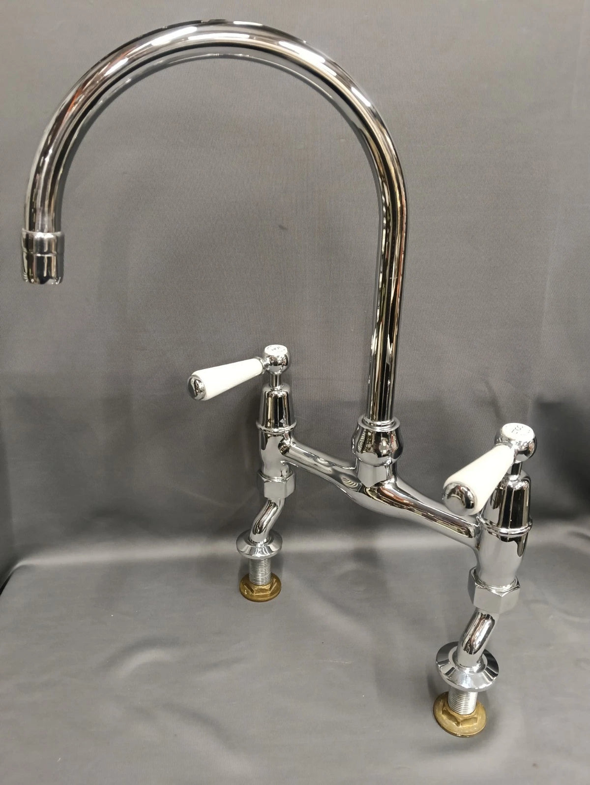 Aston Matthews Chrome Kitchen Tap, Ideal Belfast Sink Immaculate Reconditioned
