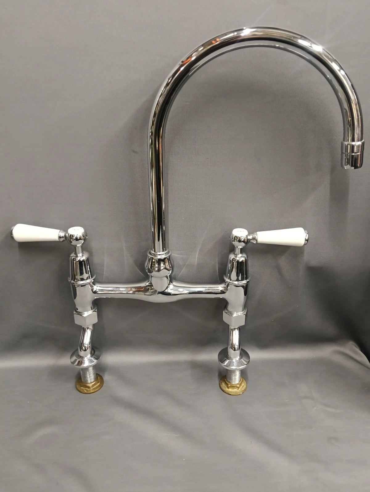 Aston Matthews Chrome Kitchen Tap, Ideal Belfast Sink Immaculate Reconditioned